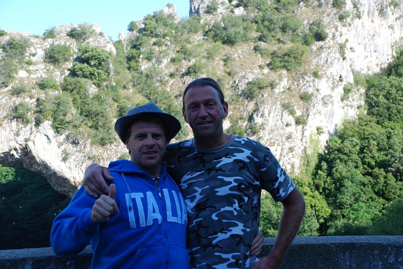 Les Léon en Ardeche 080.JPG